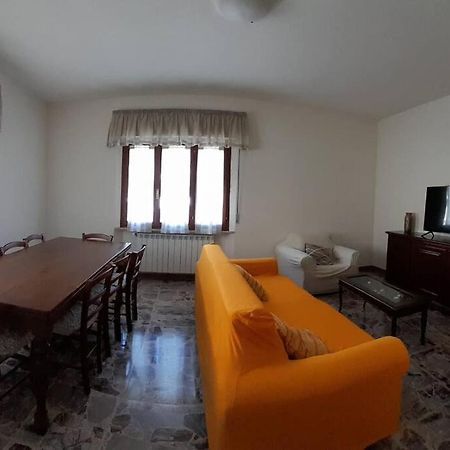 La Casina Di Guido Apartment Киани Екстериор снимка