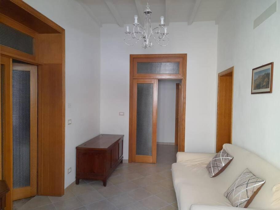 La Casina Di Guido Apartment Киани Екстериор снимка